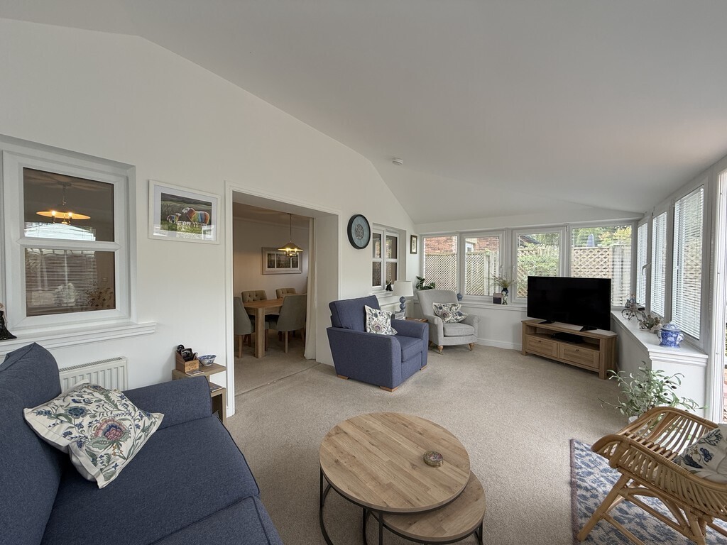 Orchard Way, Dalston Image 26