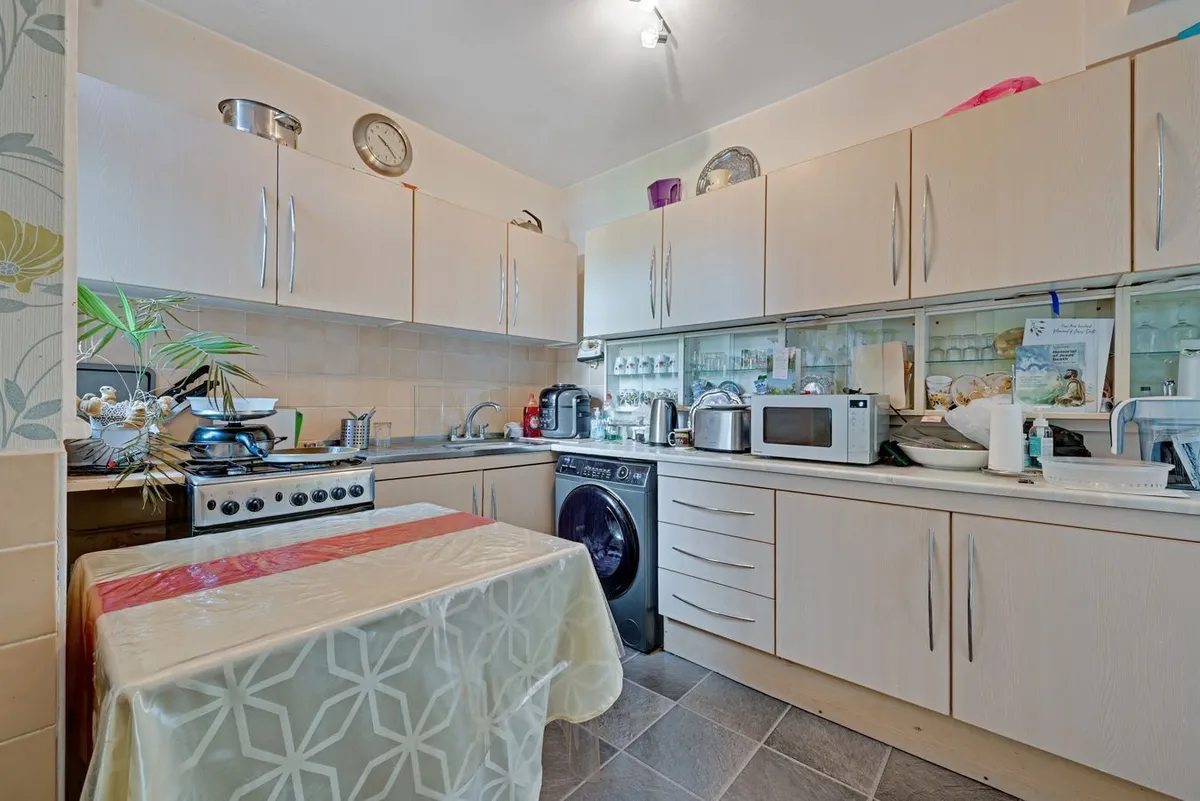 Yewfield Road, London, NW10