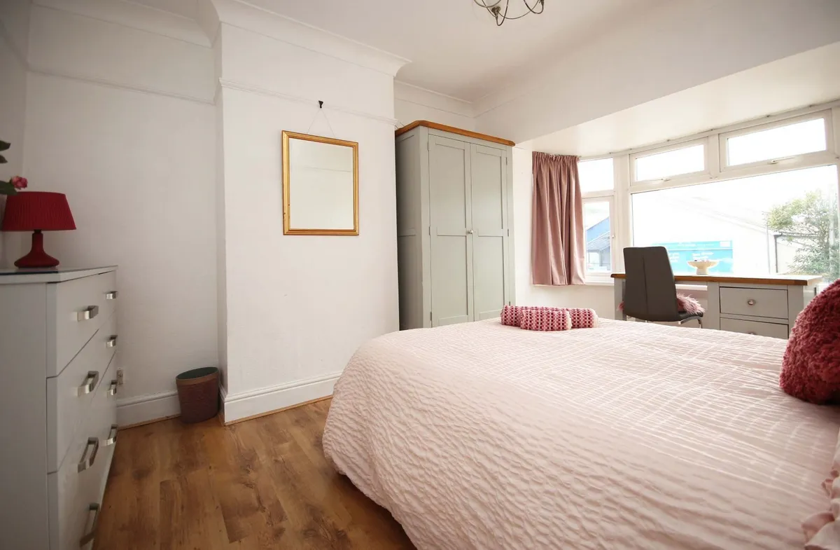 Glynne Road, Bangor, Gwynedd, LL57