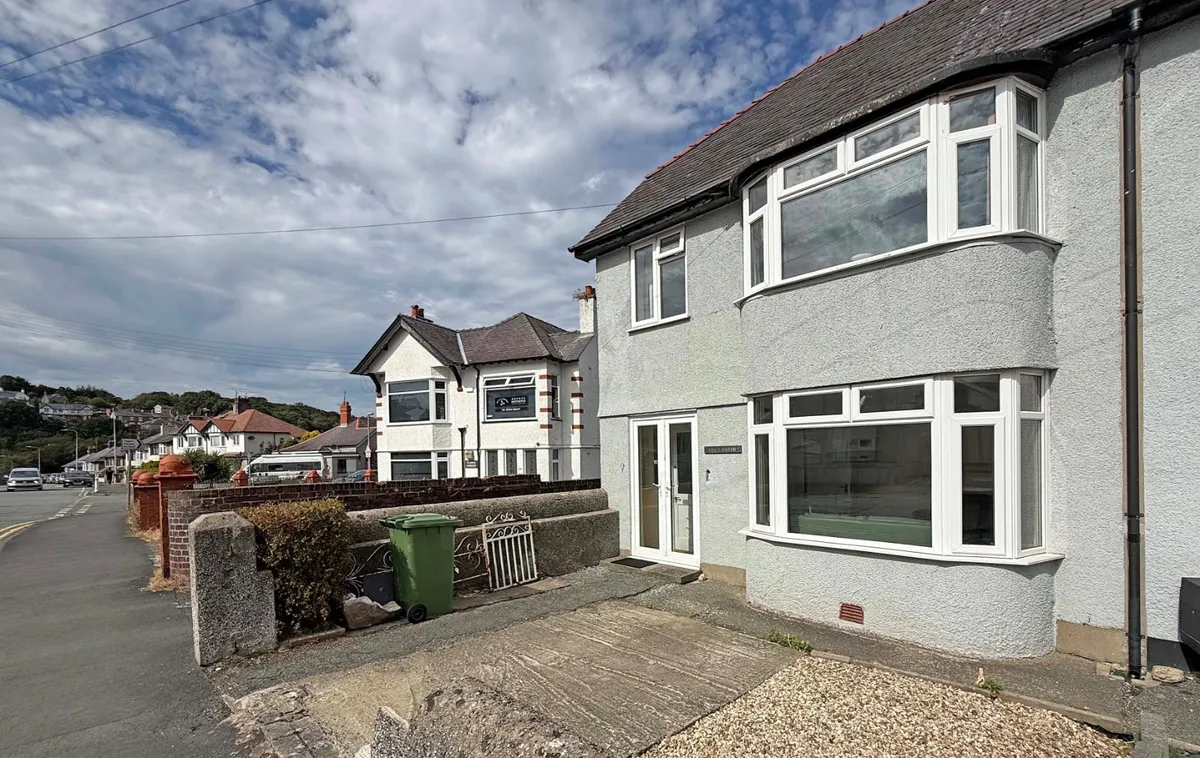 Glynne Road, Bangor, Gwynedd, LL57