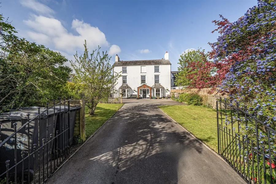 Property Image 28