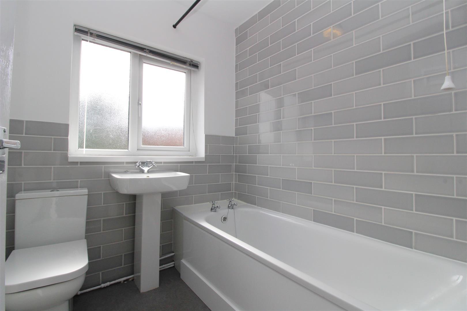 Seaton Crescent, Holywell, Whitley Bay Image 11