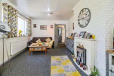 Almond Crescent, Waddington, LINCOLN