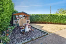 Almond Crescent, Waddington, LINCOLN