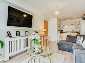 Scampston Drive, East Ardsley, Wakefield thumb 3