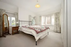 Marroway, Weston Turville, Aylesbury