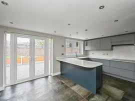 Torrington Drive, Liverpool thumb 3