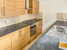 Victoria Road, Kingston Upon Thames, KT1 photo 10