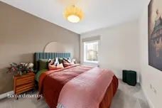 Toye Avenue, London