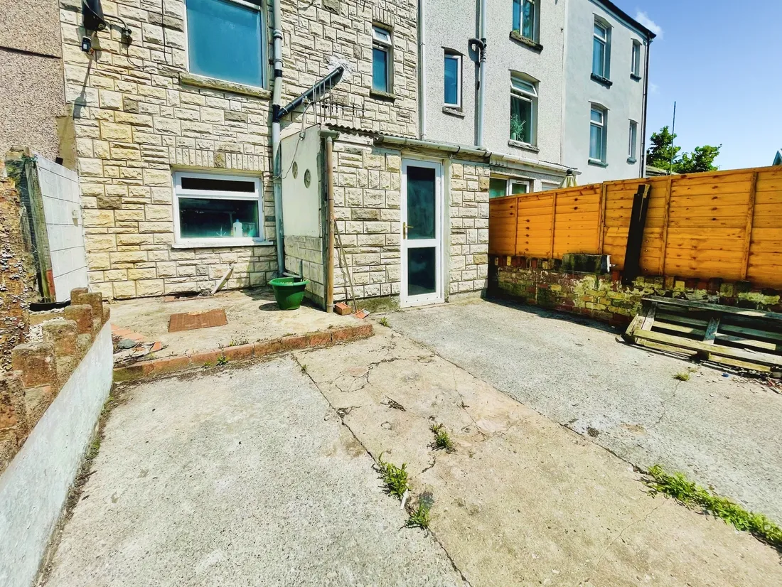 Property photo 9