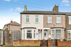 Palmerston Road, Grays