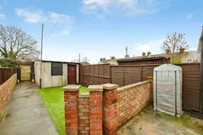 Palmerston Road, Grays