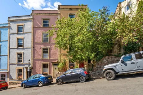 Ambra Vale, Bristol, BS8