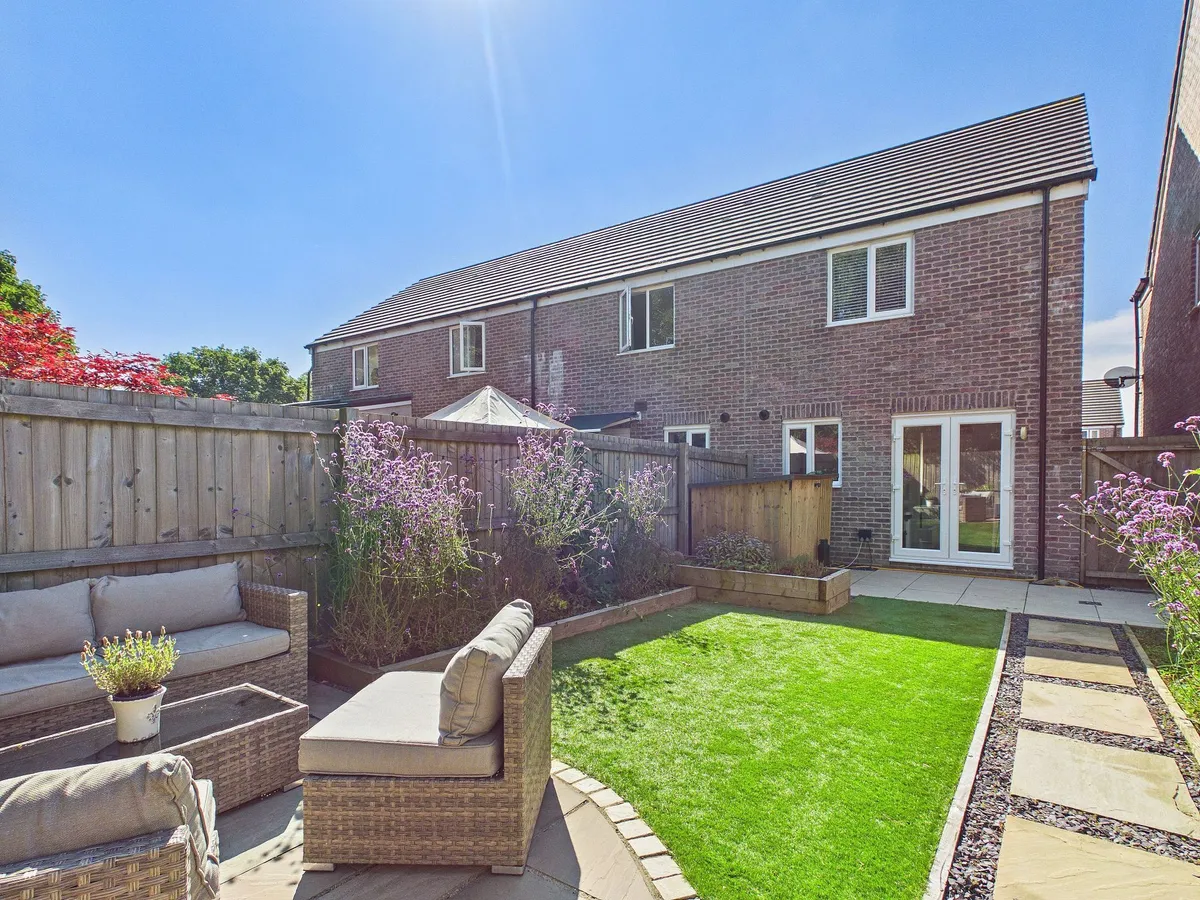 Plasnewydd Walk, Llantwit Major, CF61