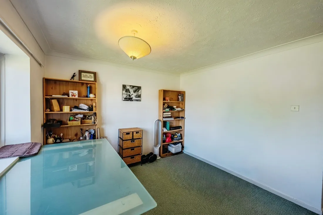 Property photo 25