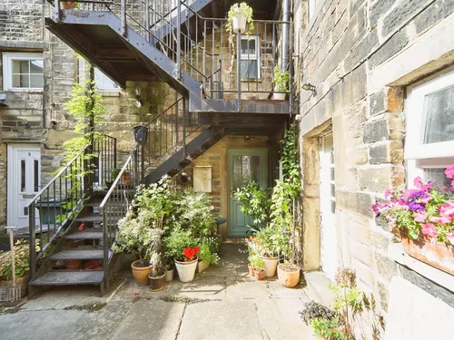 Springhill Place, Wilsden, Bradfordphoto