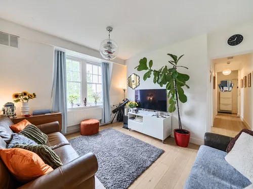 Thornhill Road, Londonphoto