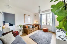 Thornhill Road, London