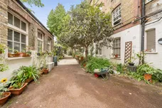 Thornhill Road, London
