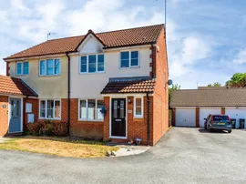 Collett Close, Hedge End, Southampton photo