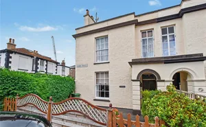 Albion Terrace, Exmouth, Devon, EX8 photo