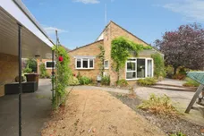 Danecote, Knebworth