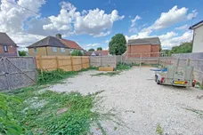 Masonic Hall Road, CHERTSEY