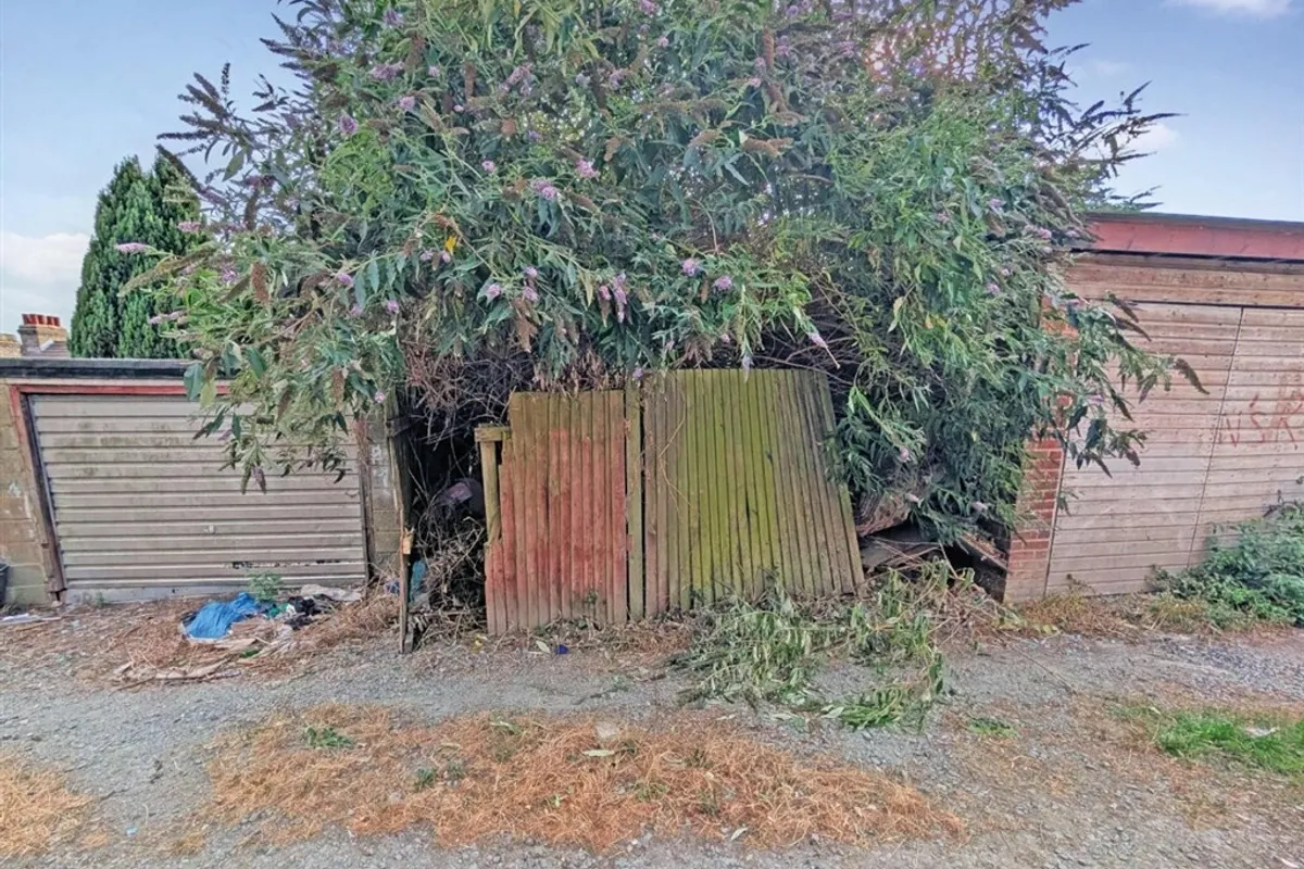Upper Luton Road, CHATHAM