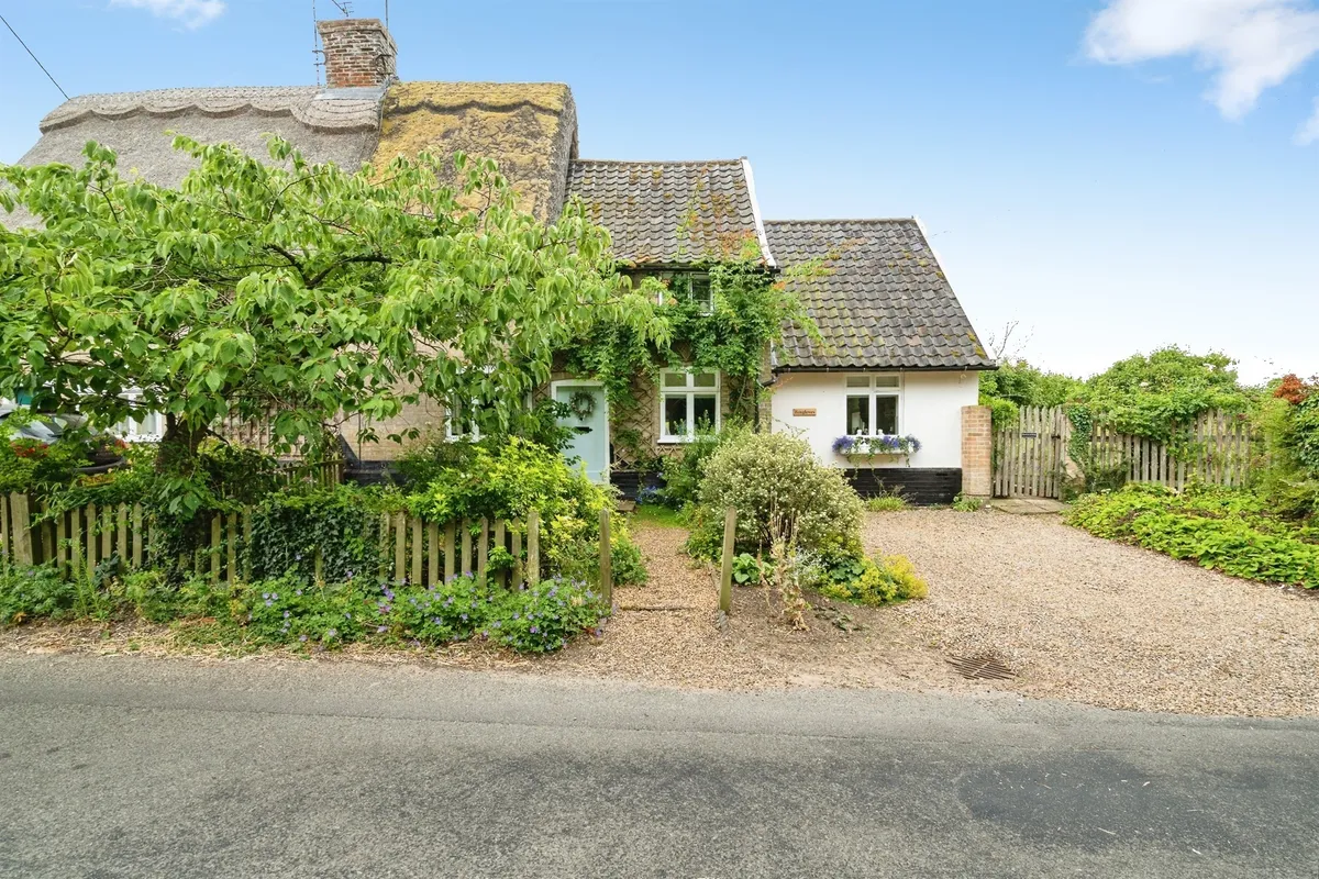 Hopton Road, Thelnetham, Diss