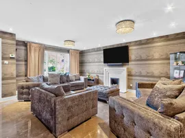 Cortmalaw Crescent, Glasgow thumb 2