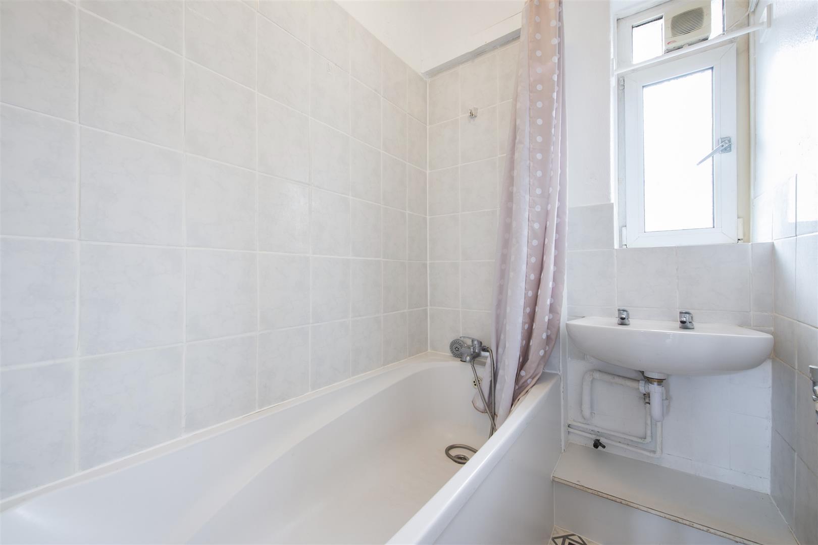 Mayville Estate, London Image 5