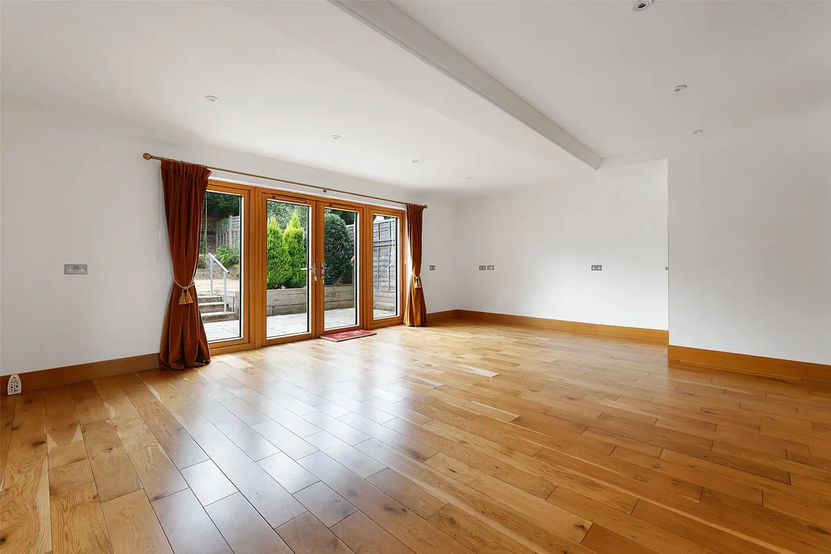 De Clare Court, Bletchingley, Redhill, Surrey, RH1