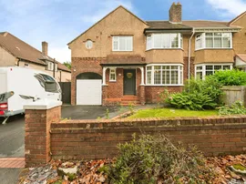 Thornton Avenue, Wirral photo