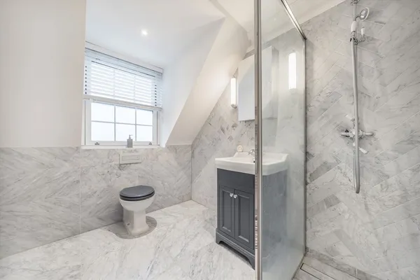 Thames Street, Weybridge, KT13 photo 5
