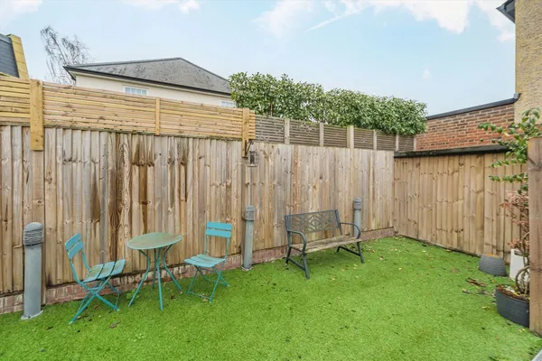 Thames Street, Weybridge, KT13 photo 7