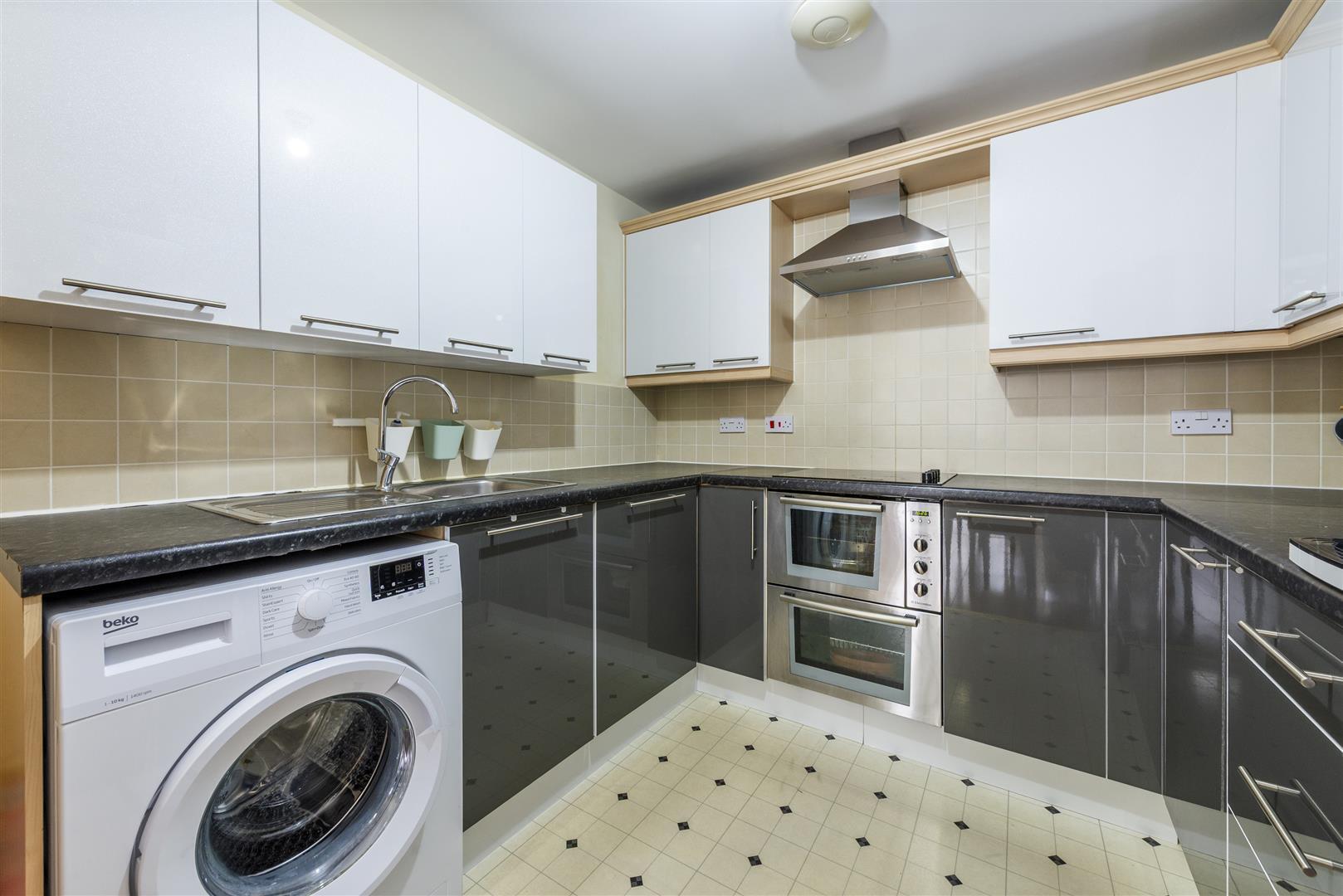 Enstone Road, Enfield Image 9