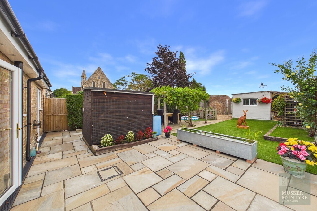 Pirnhow Street, Ditchingham, Bungay Image 18