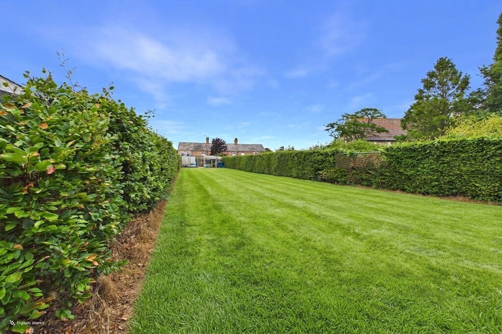 Pirnhow Street, Ditchingham, Bungay Image 21