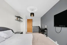 Kenley Road, Renfrew