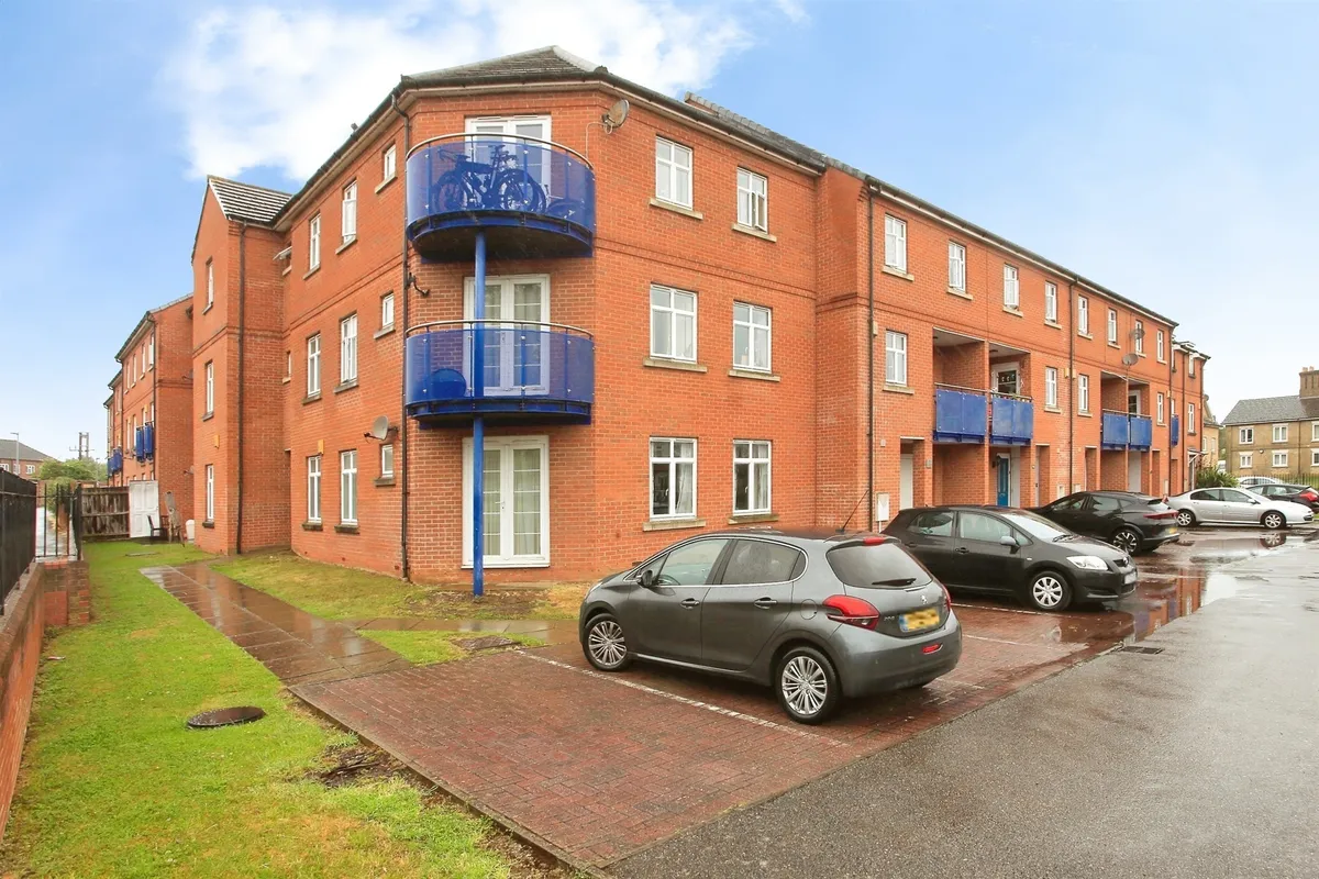 Fletton Avenue, Peterborough