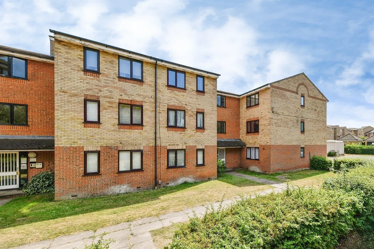 Prestatyn Close, Stevenage