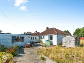 Cricklade Road, Swindon photo