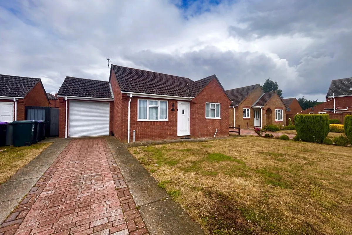 St. Edmunds Close, Wainfleet St. Mary, SKEGNESS