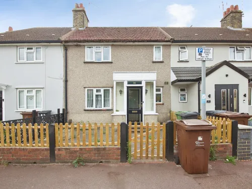 Dawson Avenue, Barkingphoto