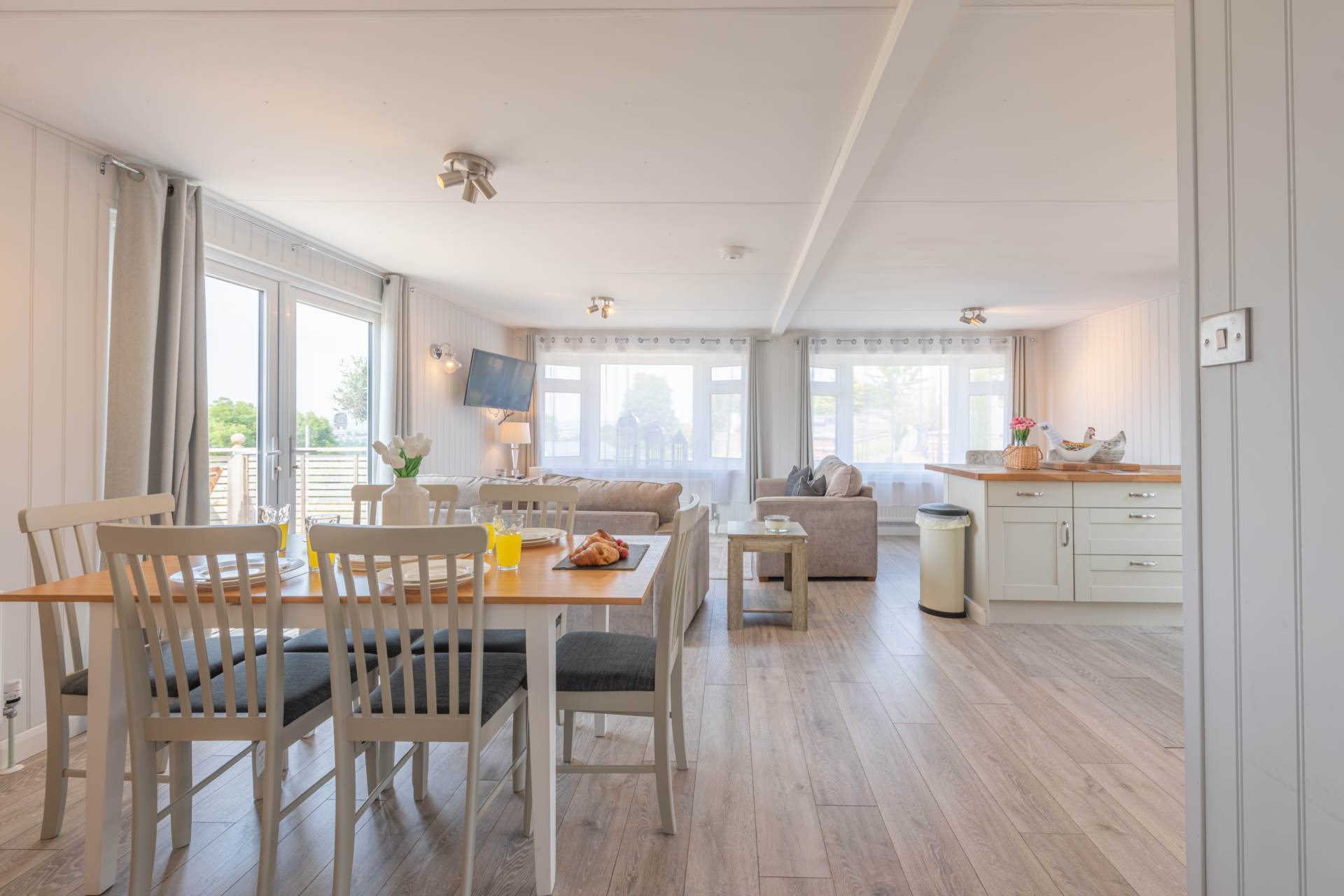 Luxury Holiday Lodge Development with full 12 Month Licence Image 24