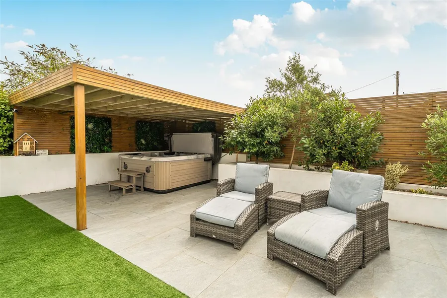 Property Image 26