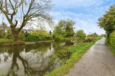 Braid Drive, Tiverton
