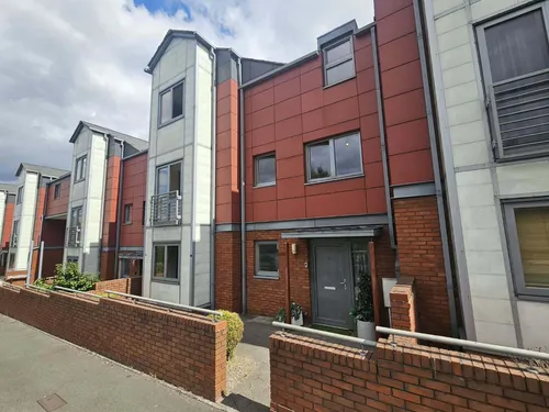 Bearwood Road, SMETHWICKphoto