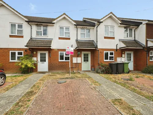 Hamlins Park Close, Hailshamphoto