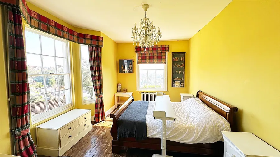Property Image 25
